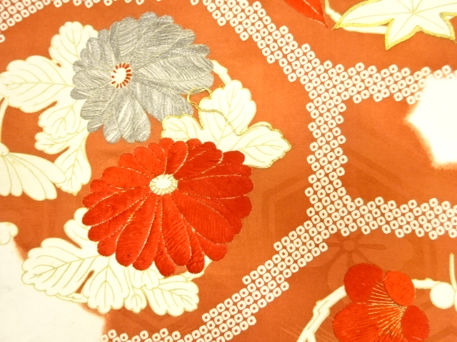 アンティーク　雲取りに花丸蜀江紋　刺繍　名古屋帯